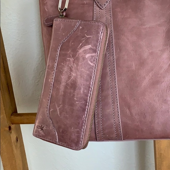 Frye Melissa Zip Around Wallet - Picture 1 of 3